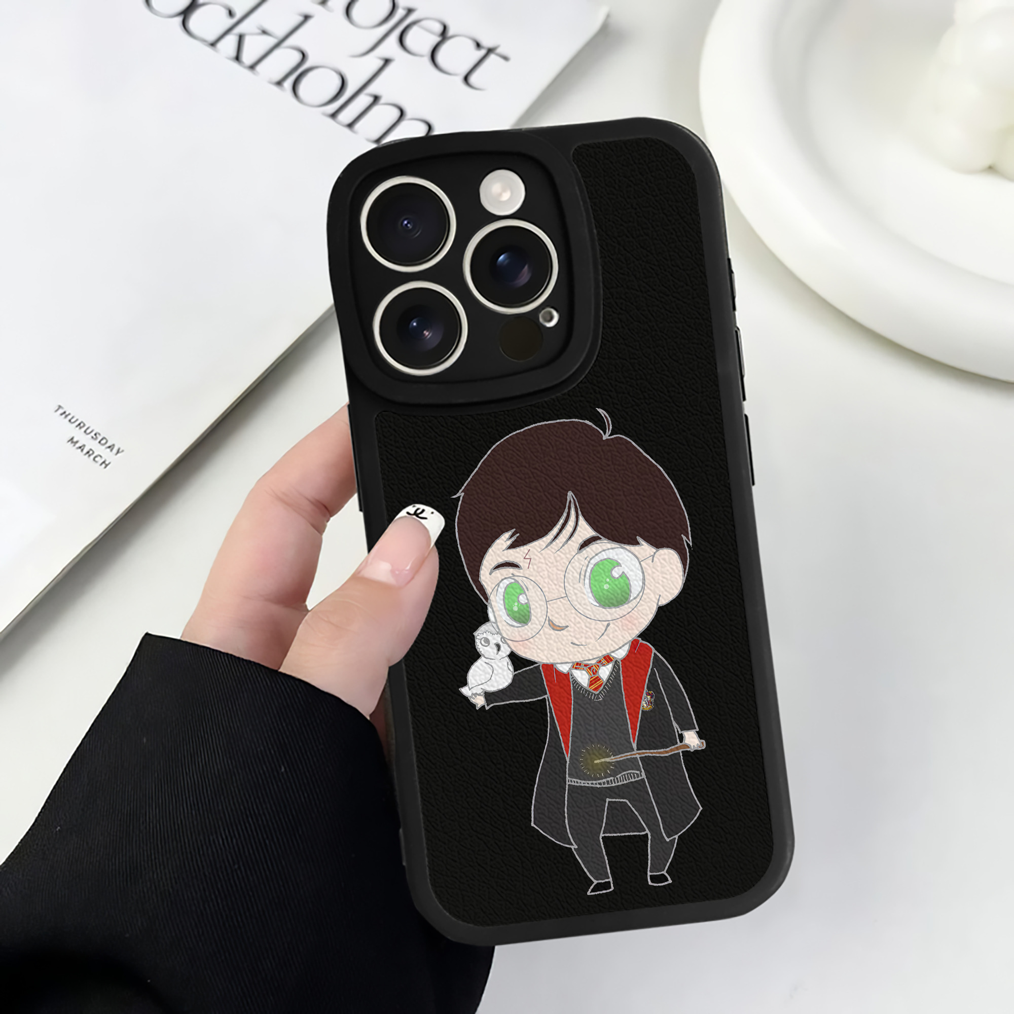 （画像用） Harry Potter ハリー・ポッターシリーズ 【iPhone 16シリーズ対応】シリコンスマホケース（レザー調） 材質：シリコン